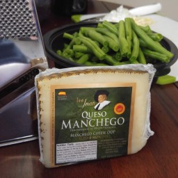 Salmon with Manchego Sauce