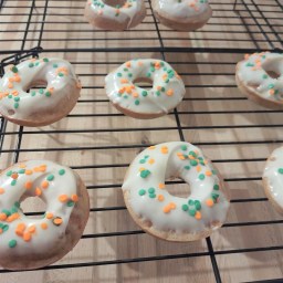 Carrot Cake Donuts